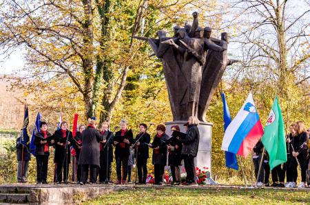 Spominska slovesnost Prvi belokranjski četi 2024 25 foto Uroš Novina